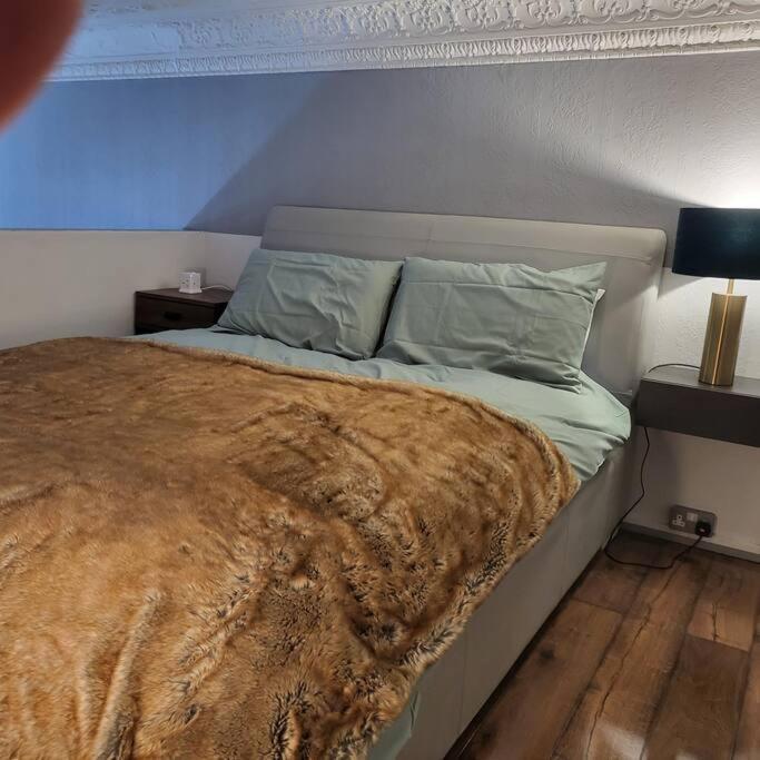 5 Luxury Spacious Loft - Prime Location - Comfortable Bed & Sofa Brighton Exterior photo