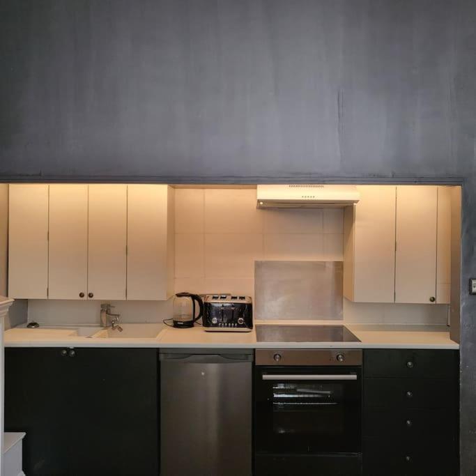 5 Luxury Spacious Loft - Prime Location - Comfortable Bed & Sofa Brighton Exterior photo